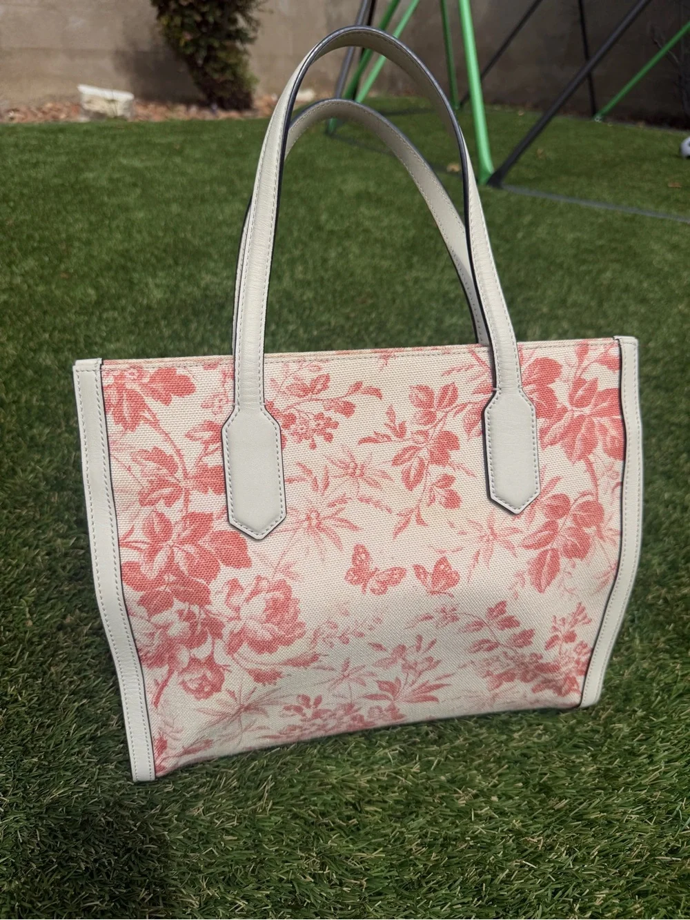 Gucci GG Ribbon Herbarium Floral Canvas Tote Japan-EXCLUSIVE collection - Picture 2 of 6